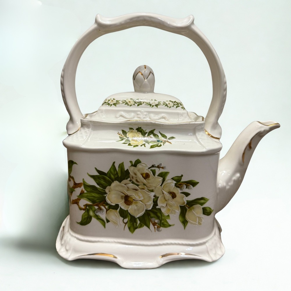 Rare Vtg Crown Dorset English Carriage‎ Style Magnolia Floral Teapot